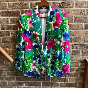 VTG 80s Rare Bright Retro Floral Abstract Blazer Suit Jacket
NWT *Flawed*